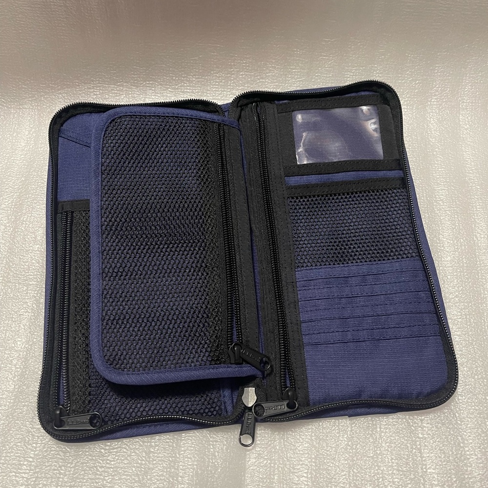 LL Bean Navy Blue Long Wallet / Travel Organizer – Multi-Use Holder (LLB#0VQ40) - Picture 6 of 17